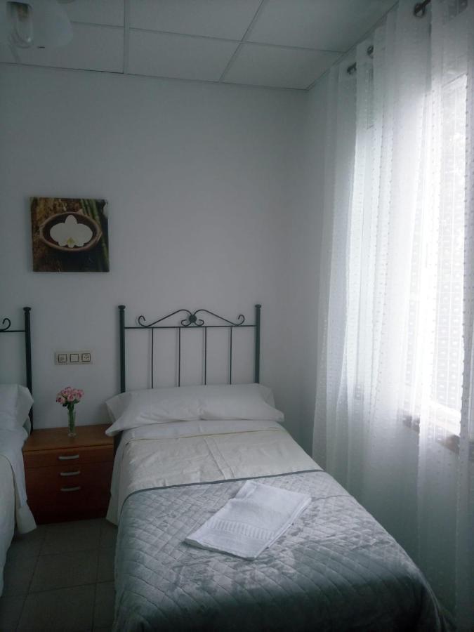 Hostal San Cristobal - Pontedeume Exteriör bild