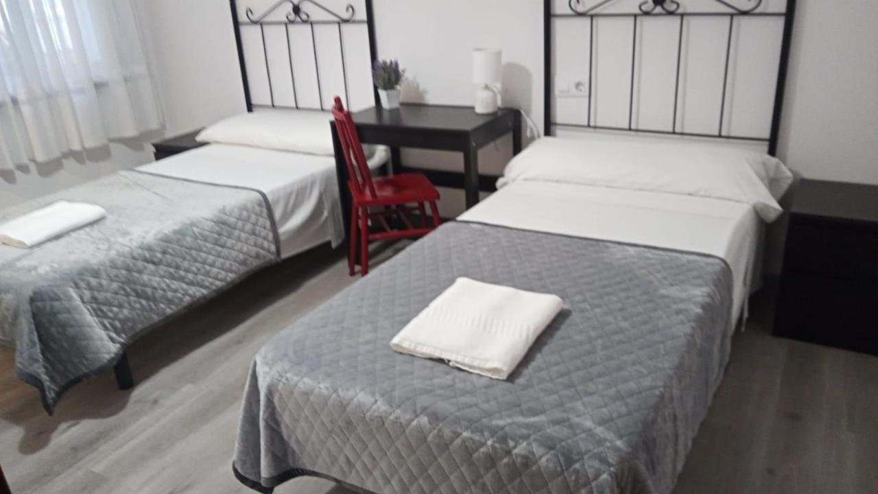 Hostal San Cristobal - Pontedeume Exteriör bild
